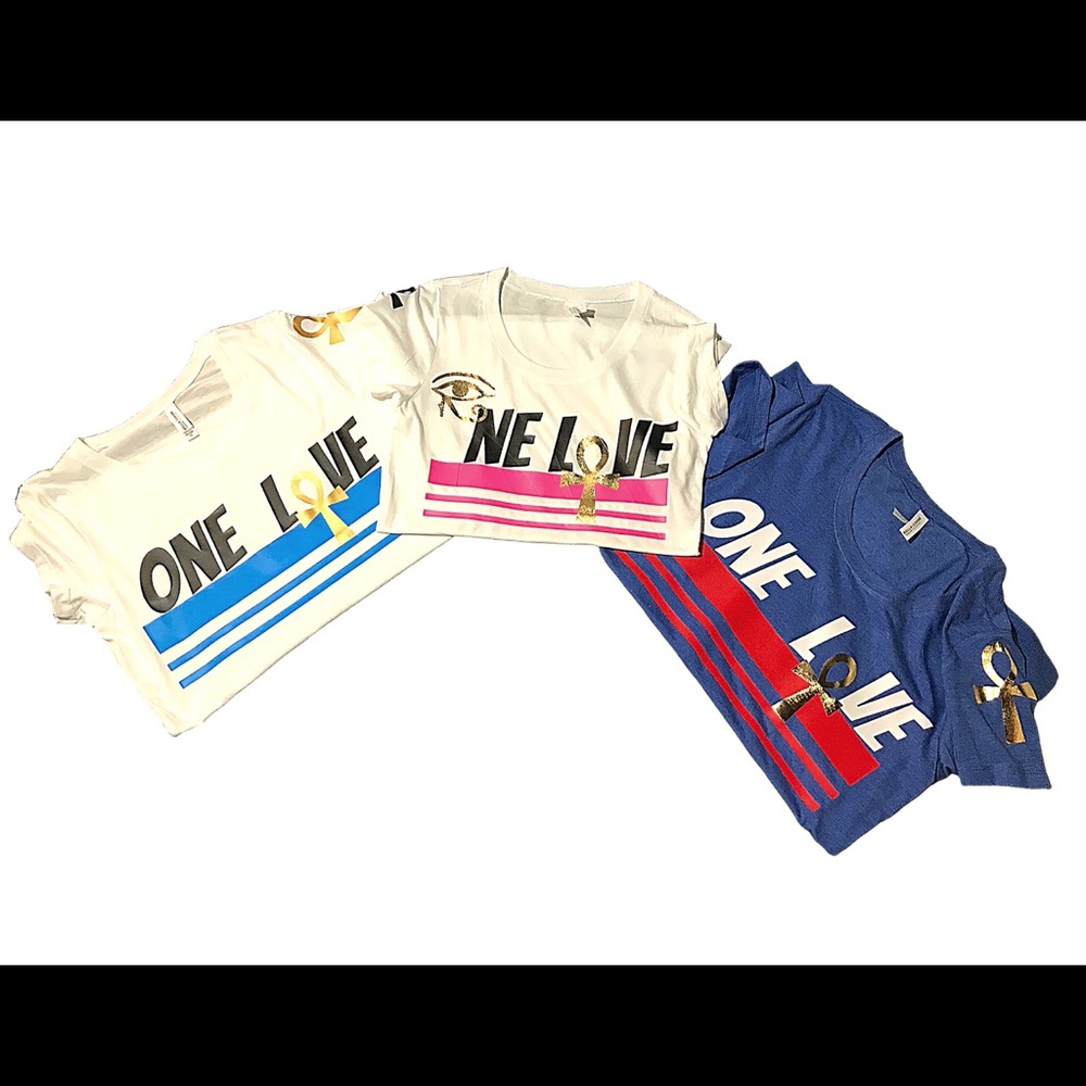 Custom made One Love woman’s T-shirt’s